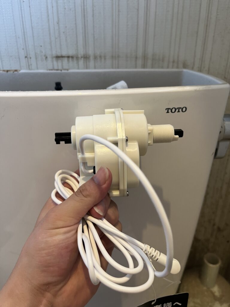 これが自動洗浄ユニットです。