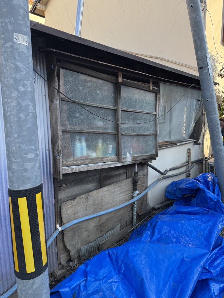 ビフォー　外壁・窓