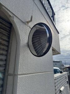 新しいカーブミラー