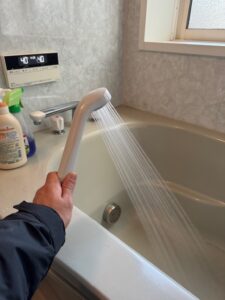 施工完了　お湯、水が出るか必ず確認をして作業完了