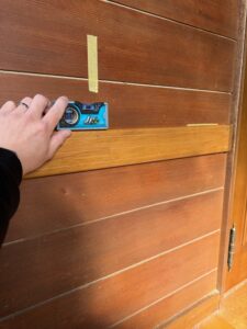 施工中　ベースプレートの取付