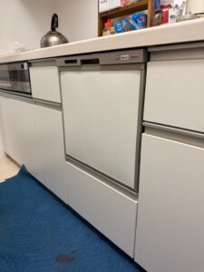 施工前　故障してしまった食洗器