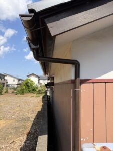 施工完了　竪樋中心からの写真です